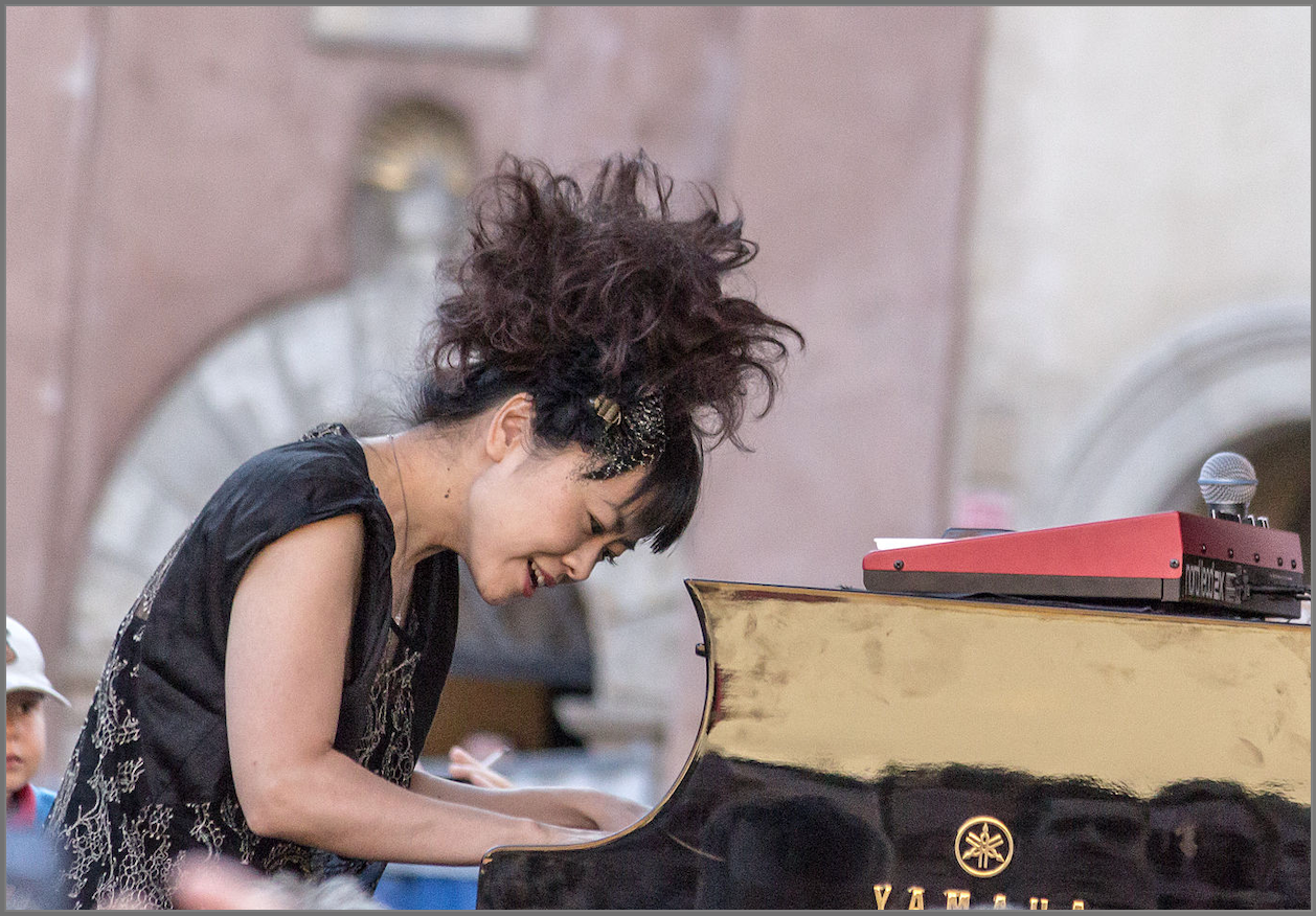 Hiromi Uehara 2013