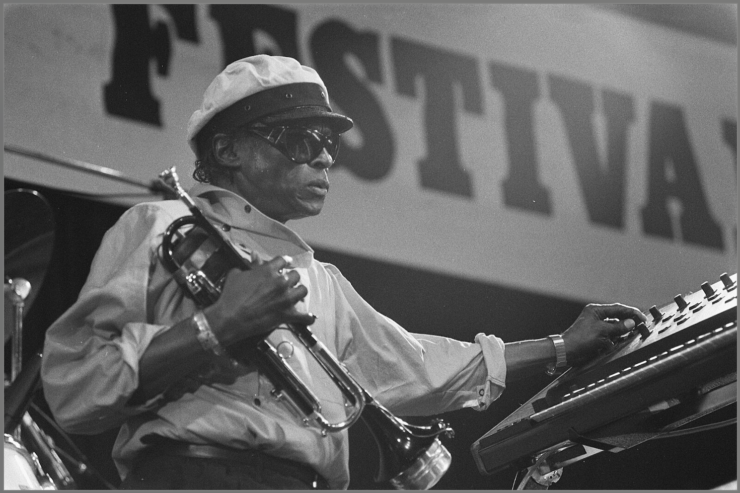 jazz trumpet players: Miles Davis in 1984